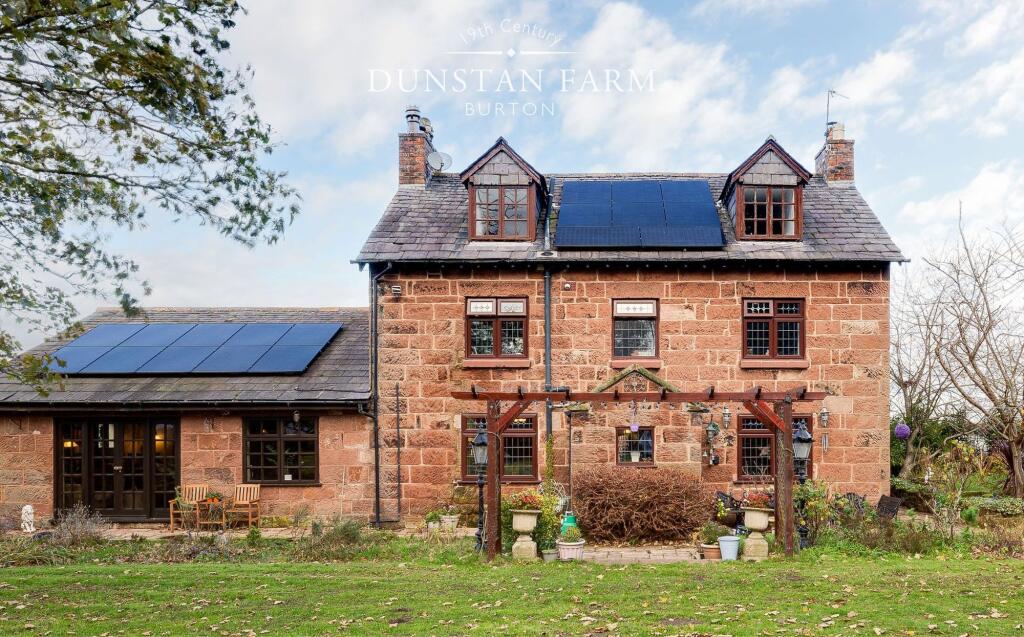 Main image of property: Dunstan Lane, Burton, CH64