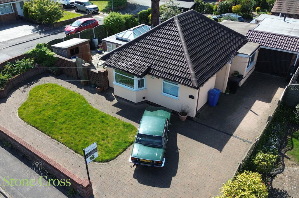 Avon Road, Culcheth, WA3 5DT photo 2