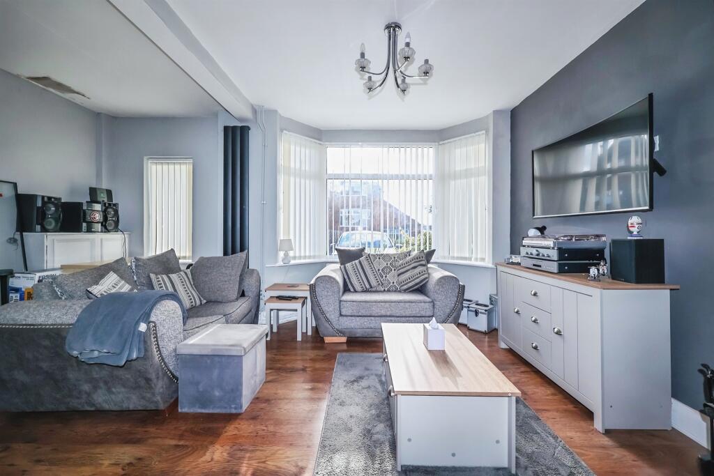 House in Nottingham - View 2