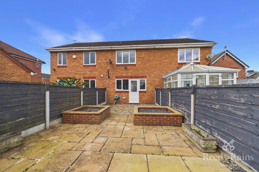 North Way, Hyde, Greater Manchester, SK14 photo 3