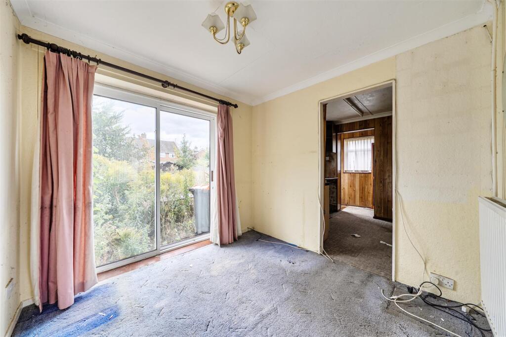 House in Bedford, Brickhill - View 3
