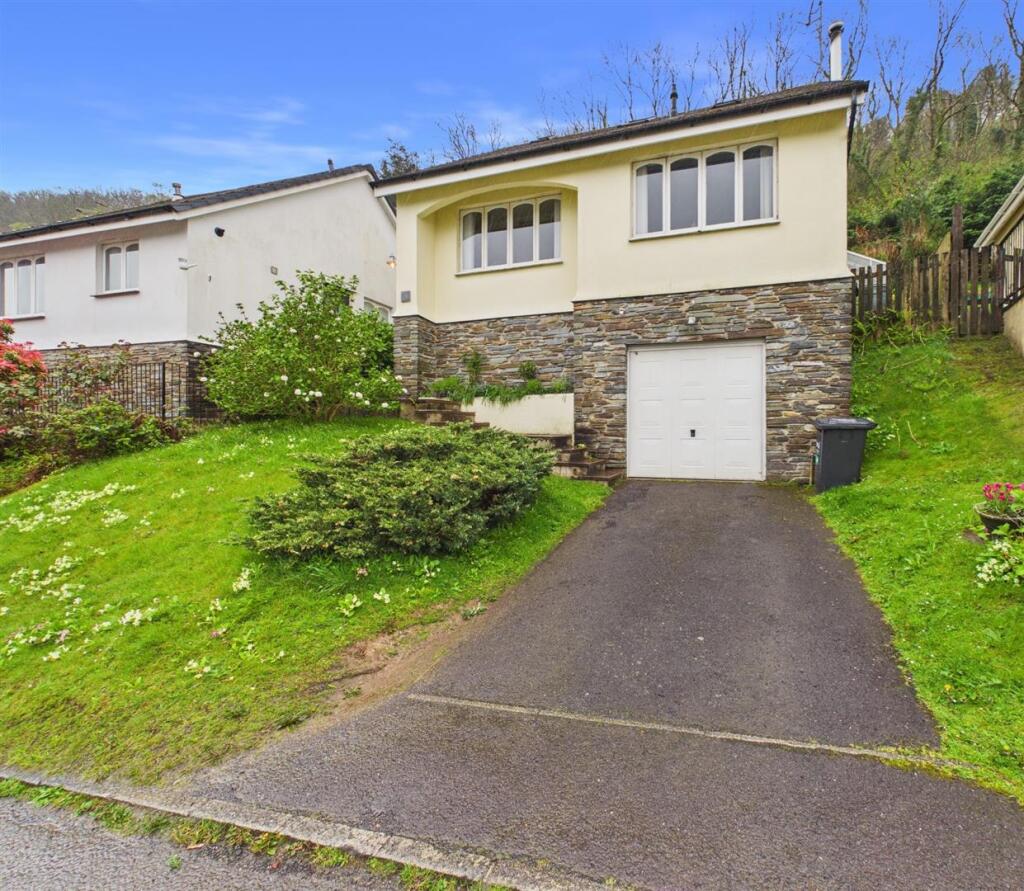 Main image of property: Saltmer Close, Ilfracombe