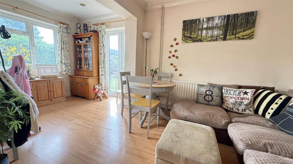 House in Peterborough - View 4