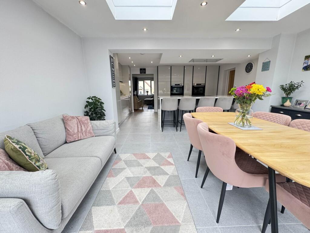 Auction Way, Woolsery photo 2