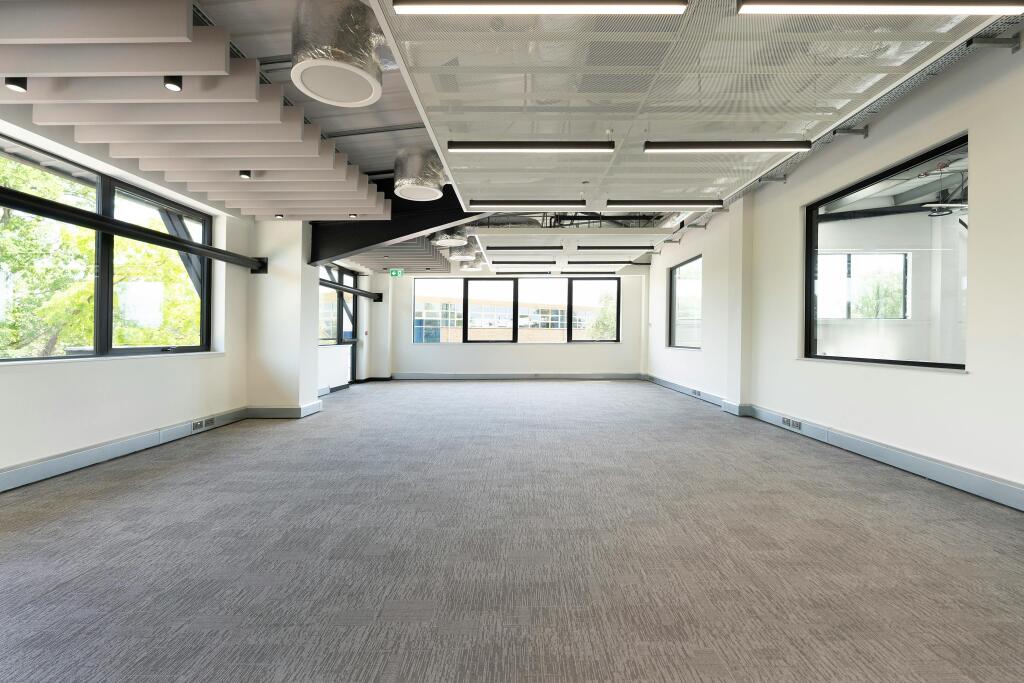 office 2.jpg