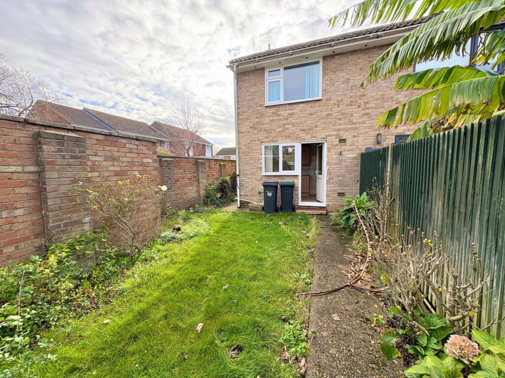 Wilberforce Road, Alverstoke, Gosport PO12 2UQ photo 3