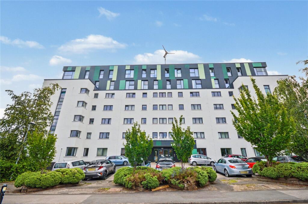 Main image of property: 104 Greenhouse, Beeston Road, Leeds, West Yorkshire