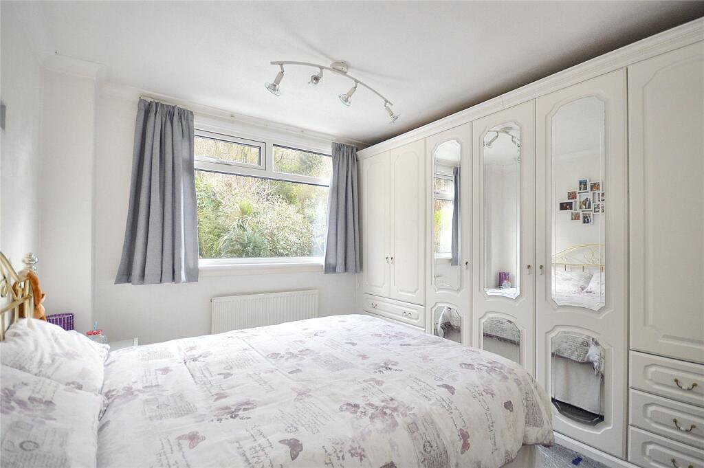 Acaster Drive, Garforth, Leeds, West Yorkshire photo 3