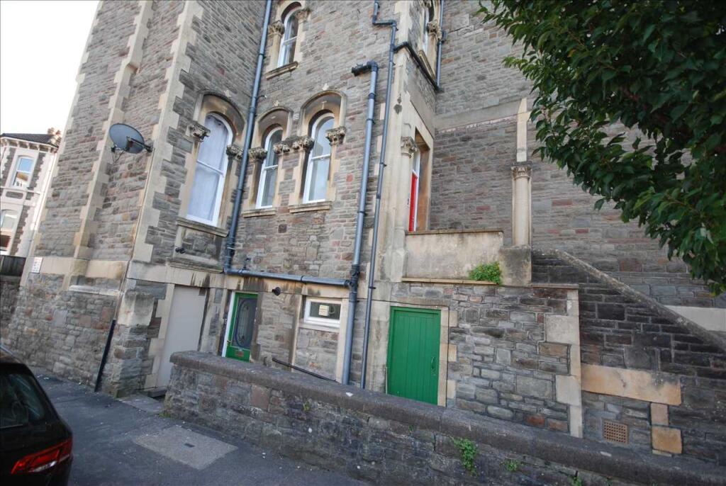 Main image of property: Garden Flat , Waverley Road