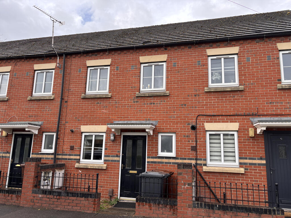 Main image of property: Fountain Court, Lincoln