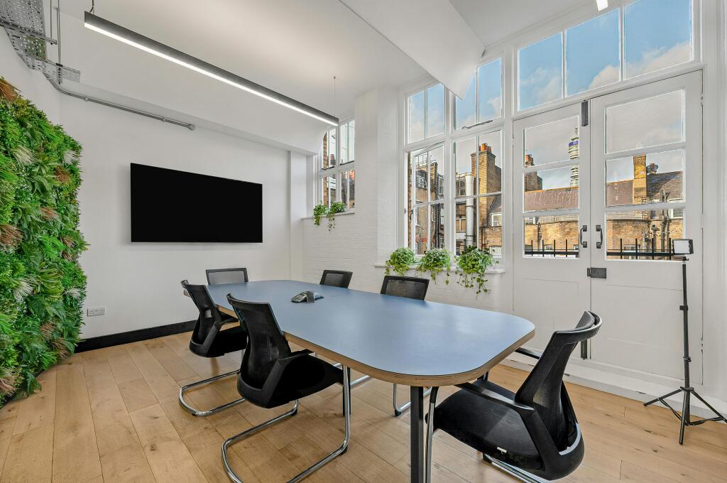 office 8.jpg
