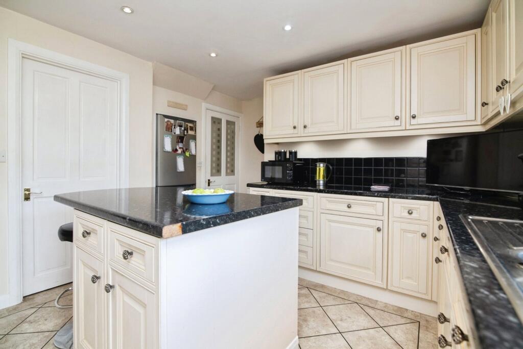 House in Birmingham - View 3