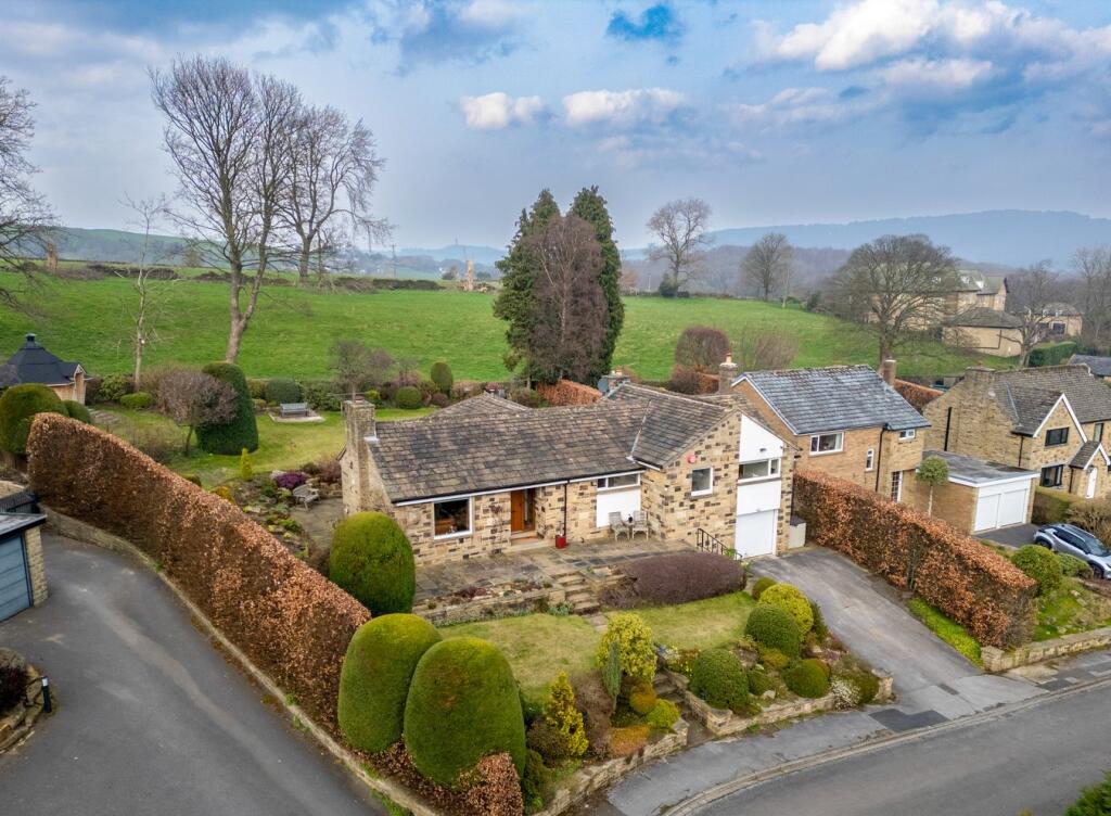 Main image of property: Crodingley, Thongsbridge, Holmfirth, HD9