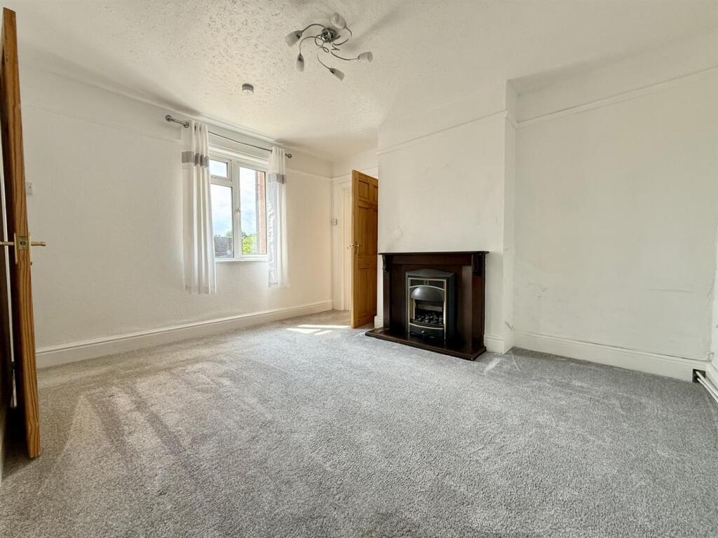 4 Beds & Annex photo 4