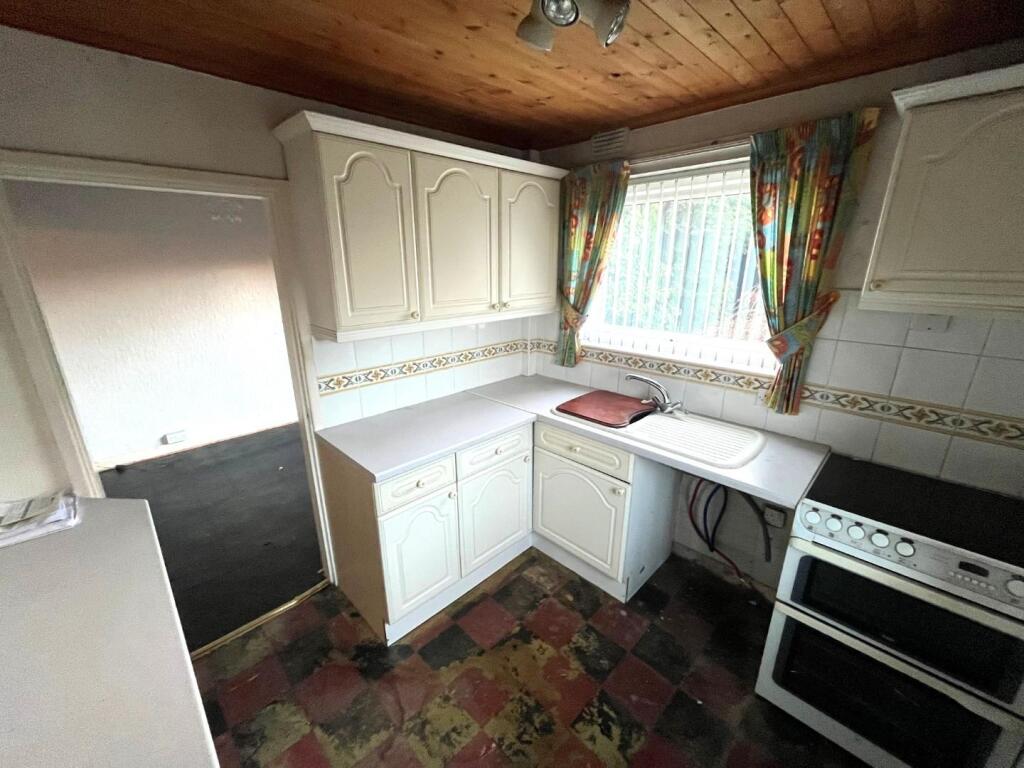 Gullane Drive, Warmsworth photo 3