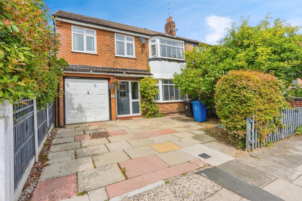 Main image of property: Taunton Road, Sale, Greater Manchester, M33
