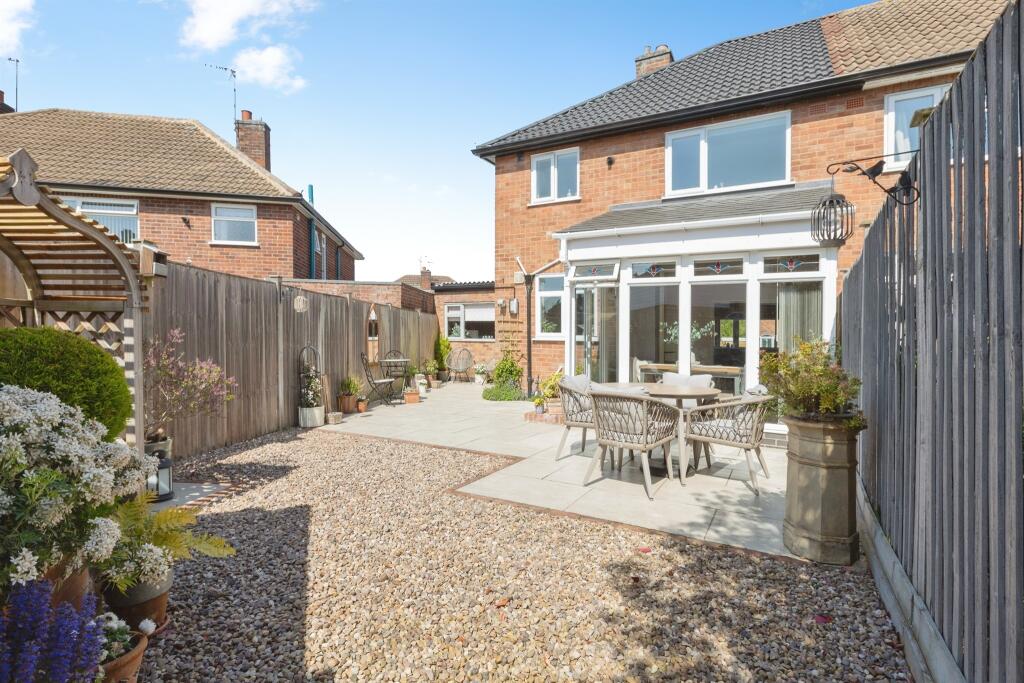 House in Harborough, Scraptoft - View 6