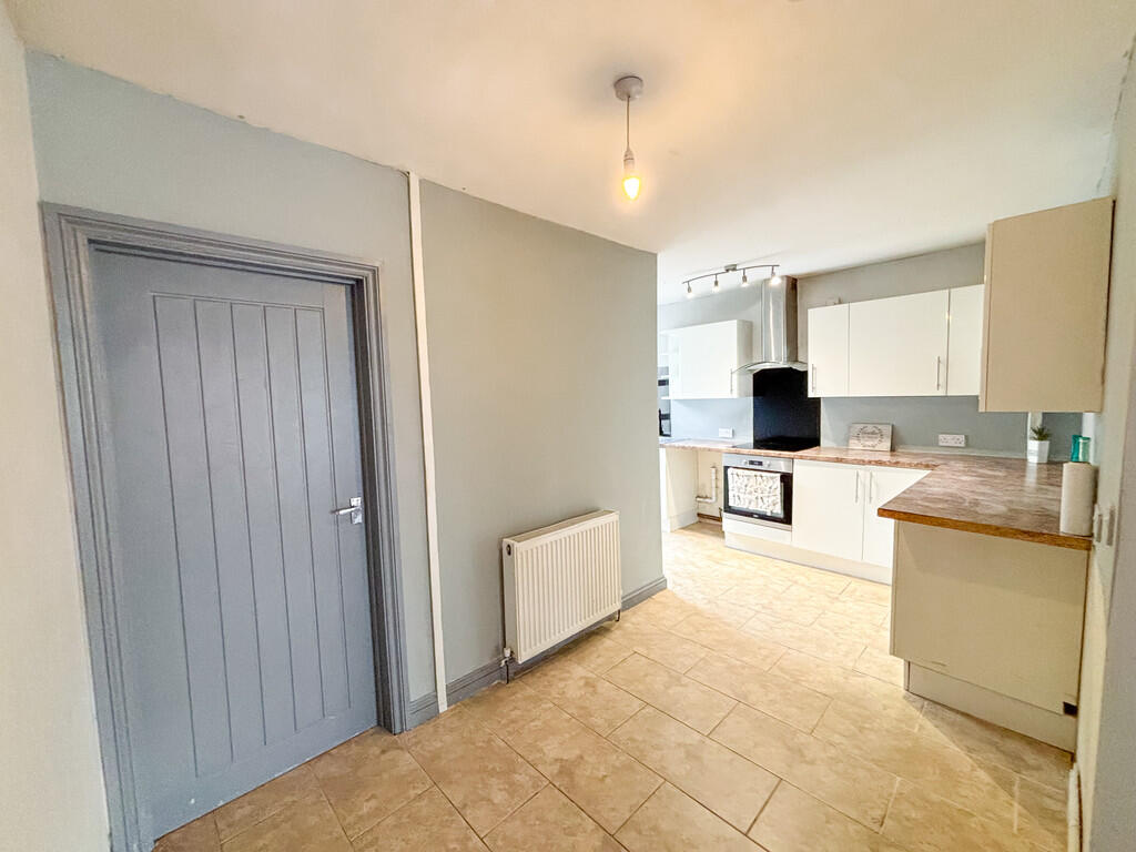 House in Bargoed, Caerphilly - More