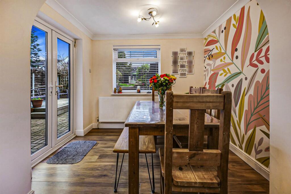 Hall Farm Road, Benfleet – pohled 6