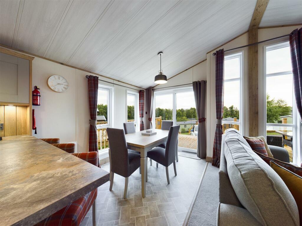 Hill Top Hideaway, Docker Holiday Park, Arkholme, Carnforth photo 3