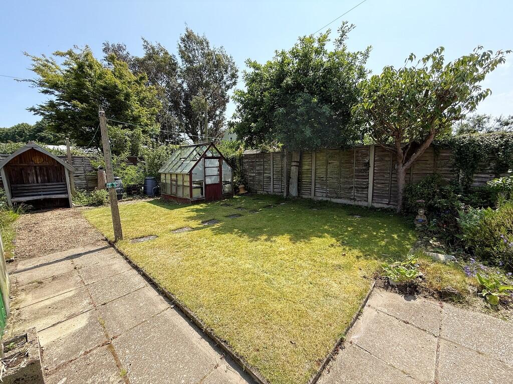 Dersingham photo 2