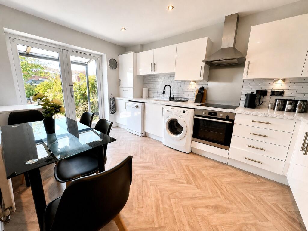 House in Liverpool, Netherley - View 4