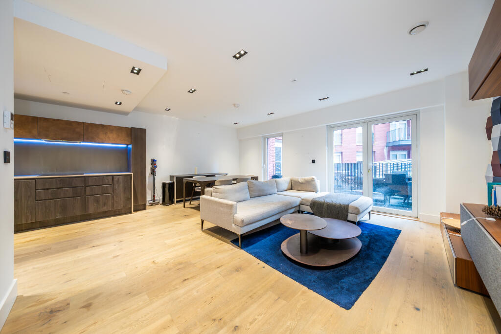 Apartment in London - More