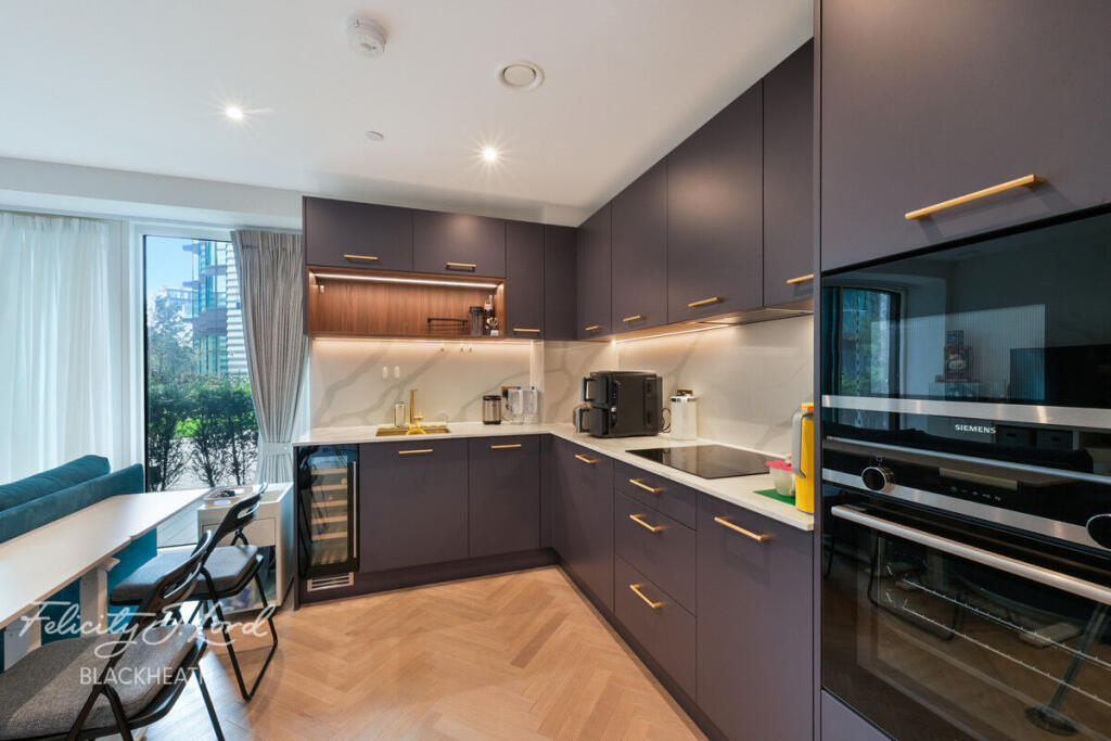2-bed flat on Brigadier Walk, Woolwich, £600,000
