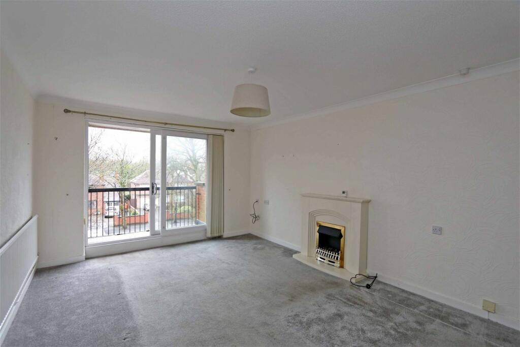 Mountwood Lodge, Shore Road, Ainsdale, PR8 2RB - View 4