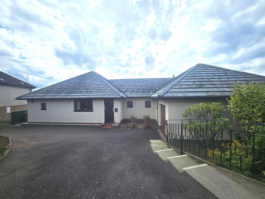 Main image of property: 13 Ardneil Avenue, West Kilbride, KA23 9LL