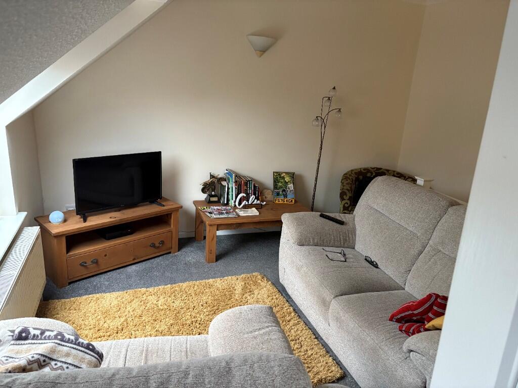 Montfitchet Walk, Stevenage, Hertfordshire, SG2 photo 5
