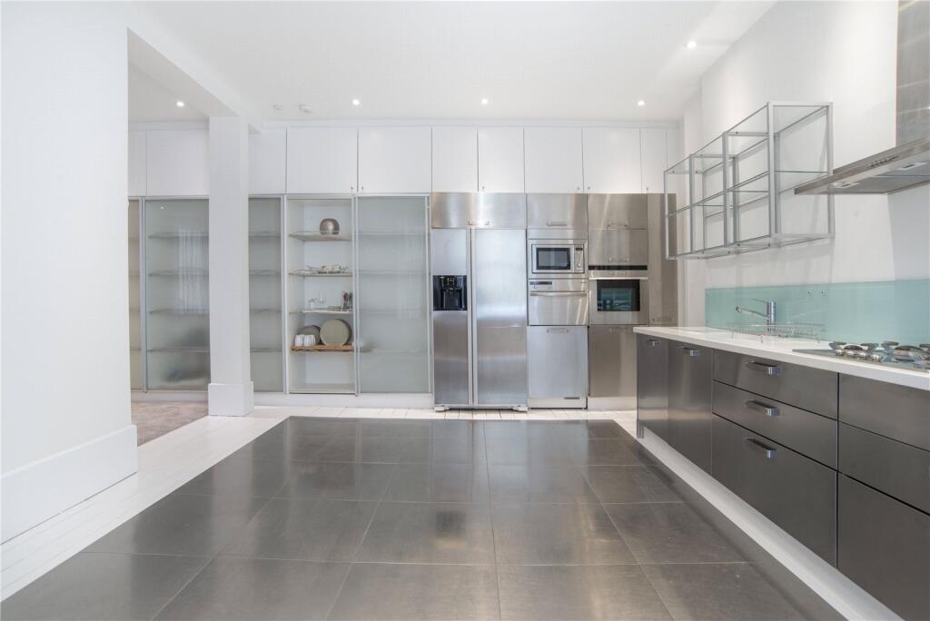 Main image of property: Bedford Avenue, London, WC1B