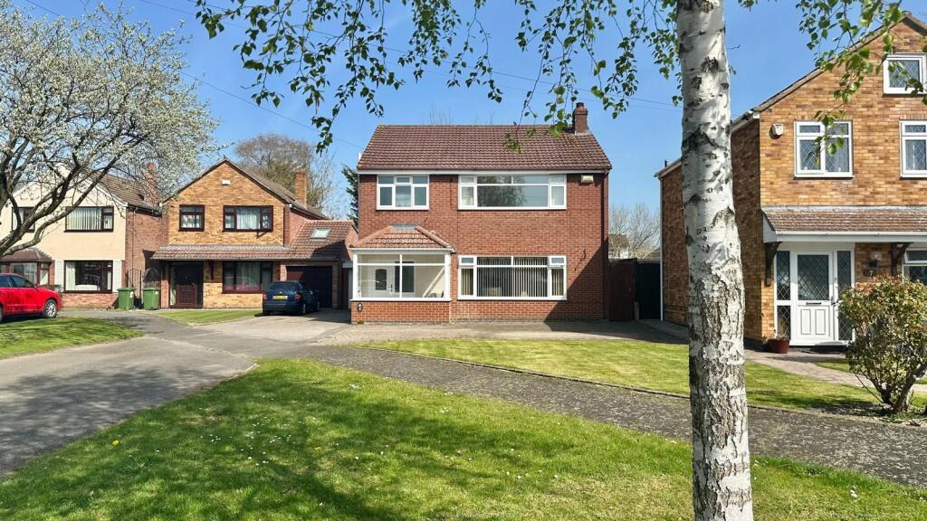 Main image of property: Saxon Close, Binley Woods, Coventry, CV3 2BH