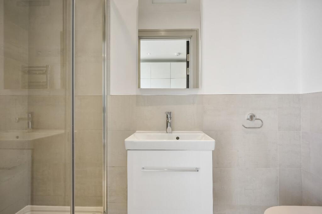Main image of property: Philpot Street, London, E1