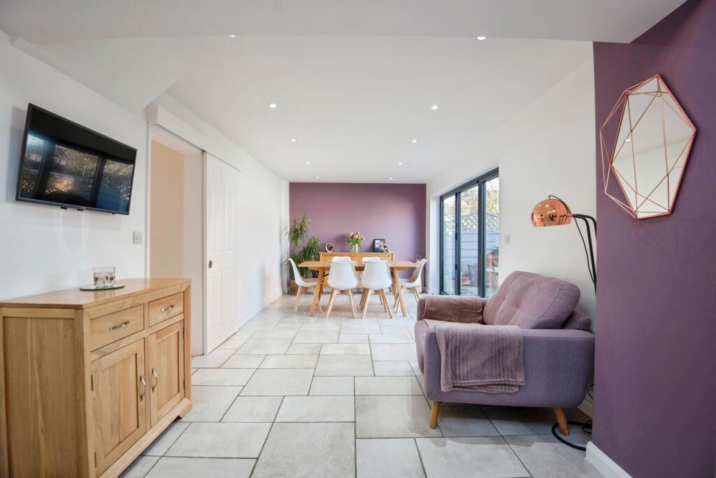 Shakespeare Drive, Upper Caldecote, Biggleswade, Bedfordshire, SG18 photo 3