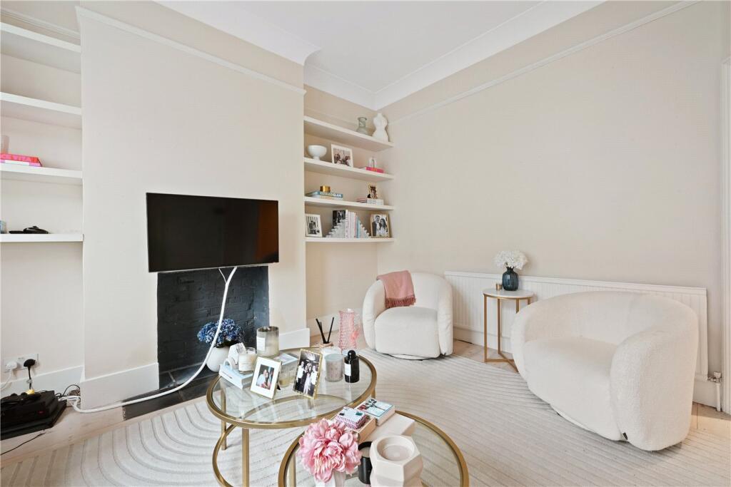 Apartment in London, Queen's Park - View 3