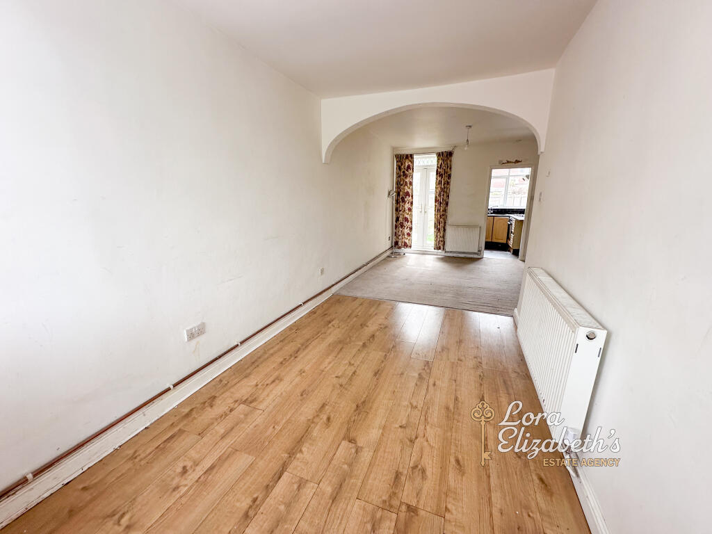 House in Broxtowe, Greasley - View 3