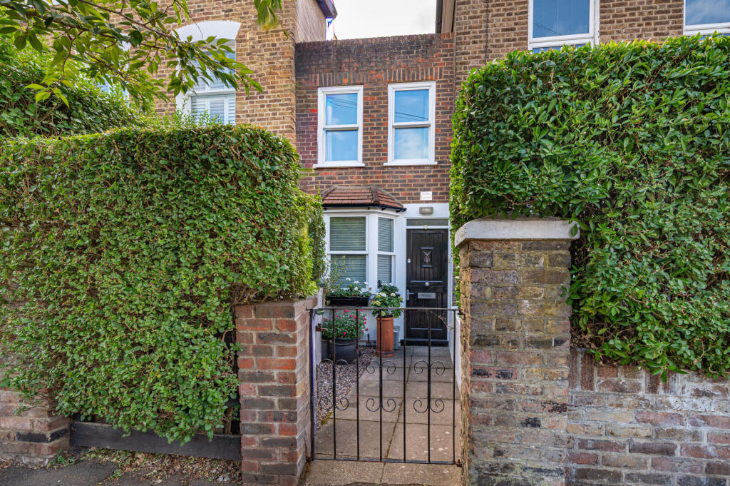 House in London - View 4