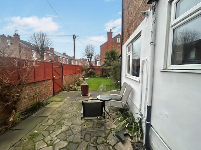 Main image of property: Oakfields Road, Nottinghamshire, Nottingham, NG2