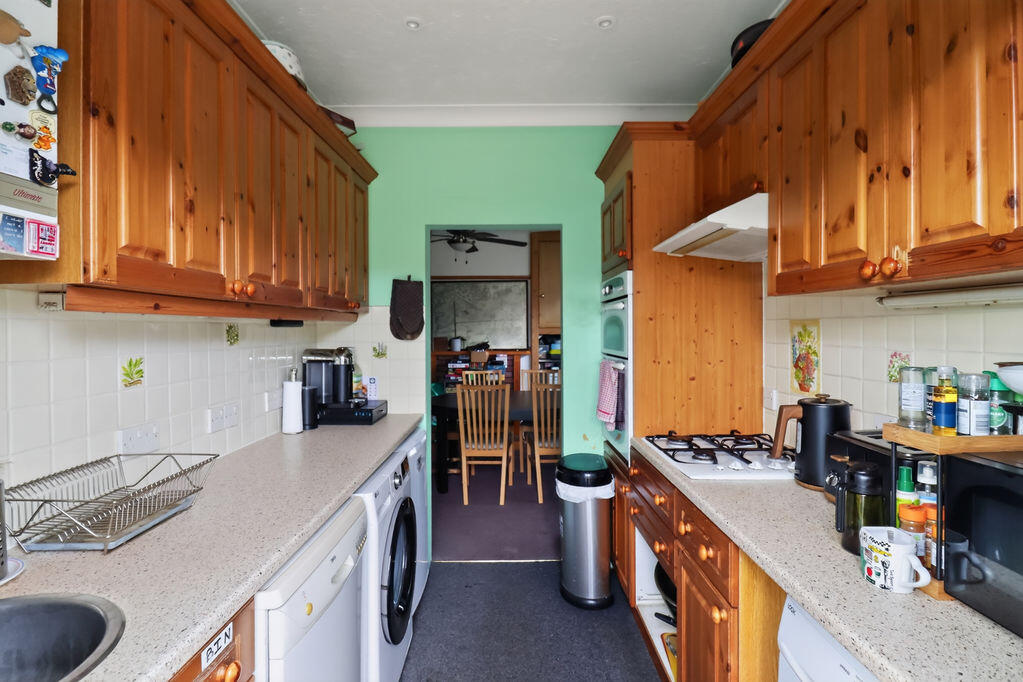 House in Bournemouth, Bournemouth, Christchurch and Poole - More