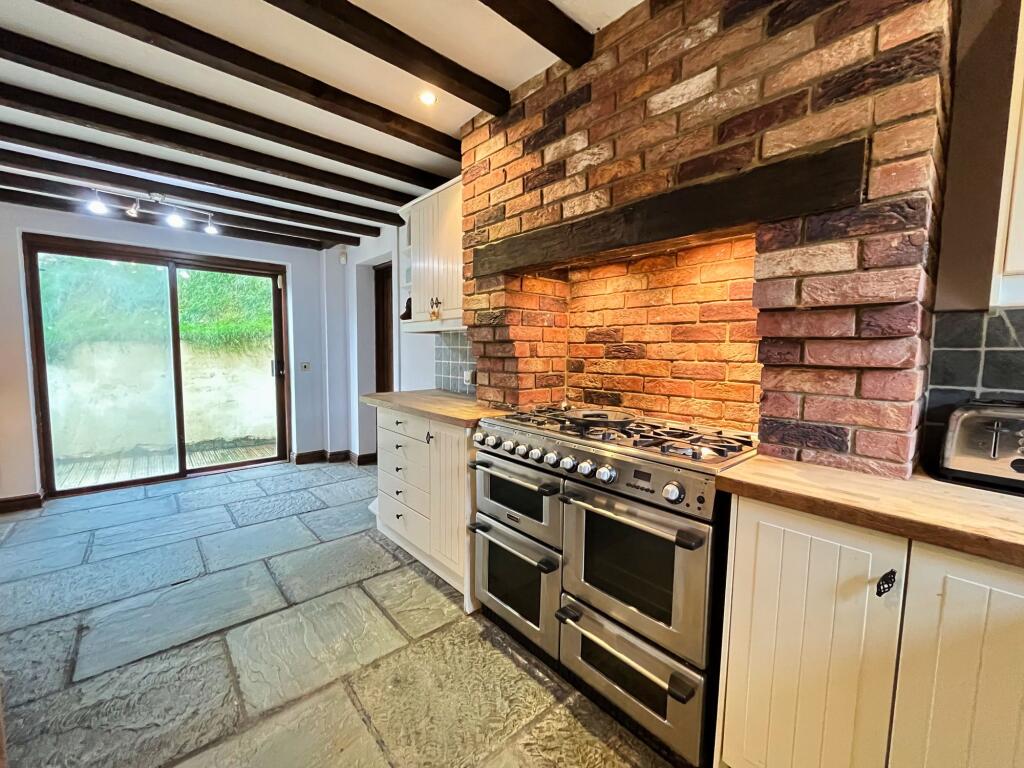 House in St Athan, Thannas Court, St. Athan - More