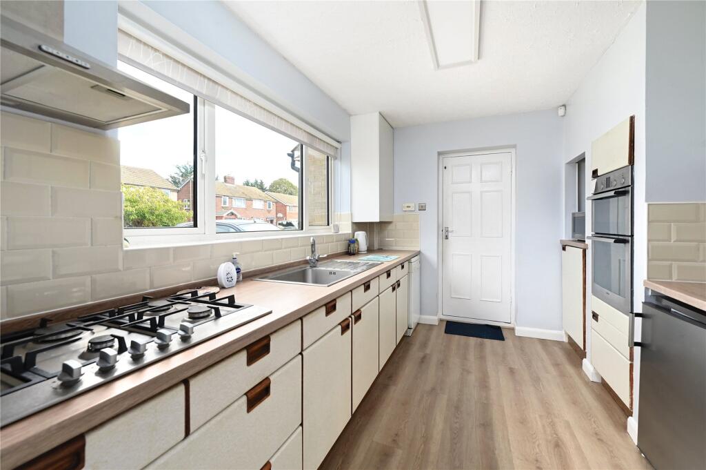 House in Twickenham - View 4