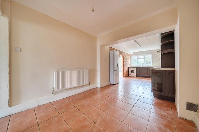 Whitley Wood Lane, Reading - View 5