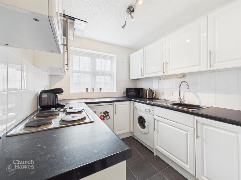 Apartment in Chelmsford, South Woodham Ferrers - More
