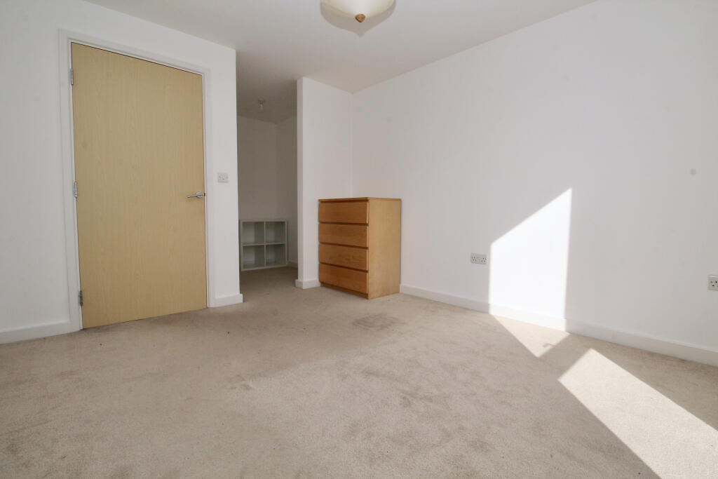 Additional image 5 of Lime Tree Square, Street