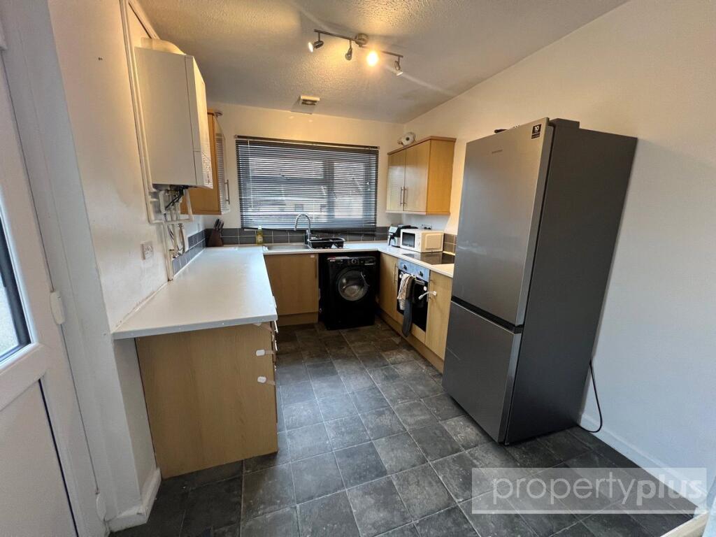 Wern Street, Tonypandy, CF40 photo 5