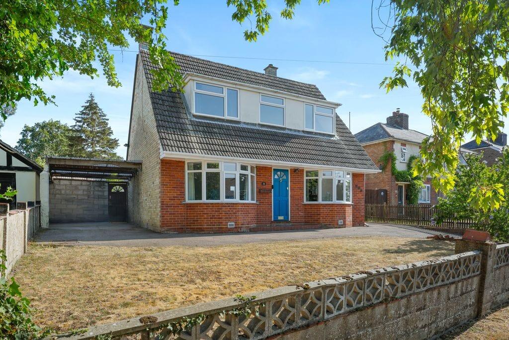 Main image of property: Church Street, Braintree, CM7
