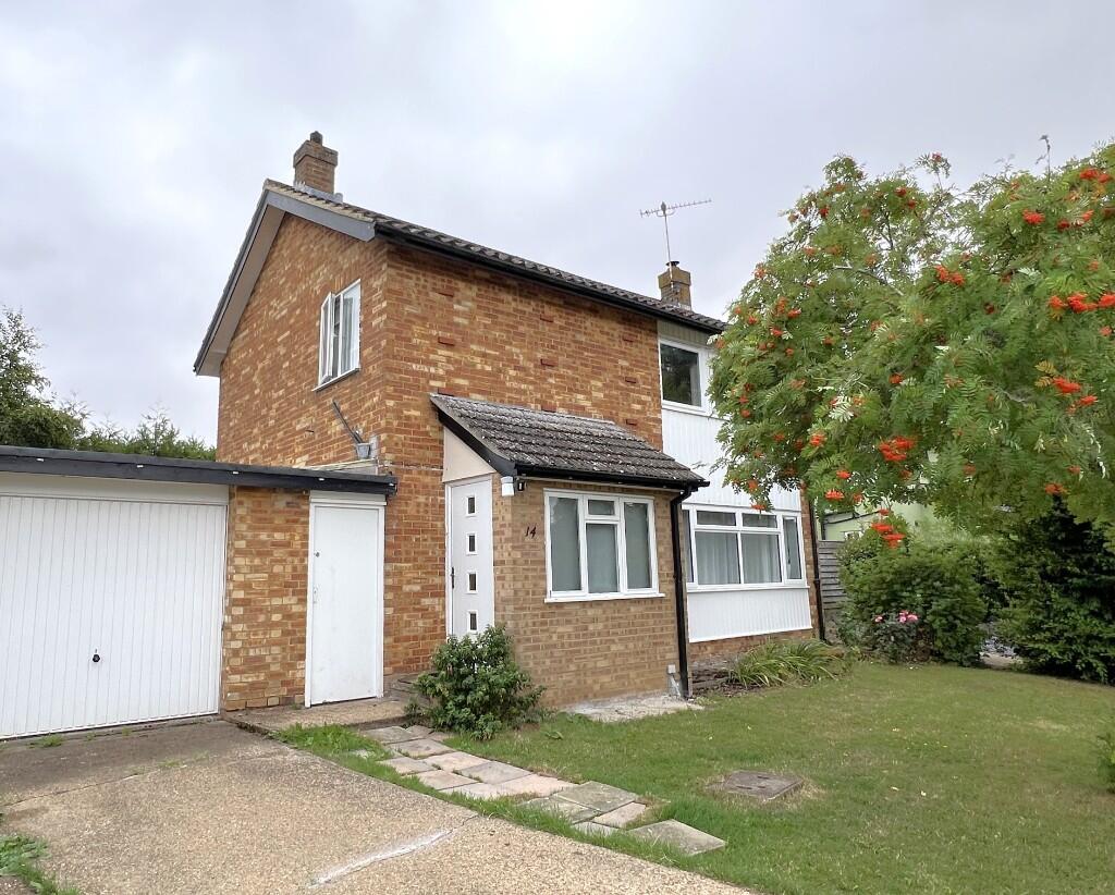 Main image of property: Bury Fields, Felsted, CM6