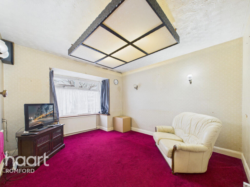 Main image of property: Lodge Lane, Romford, RM5 2EJ
