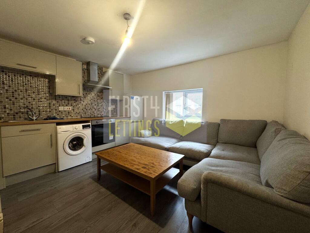 Main image of property: Welford Road, City Centre, LE2